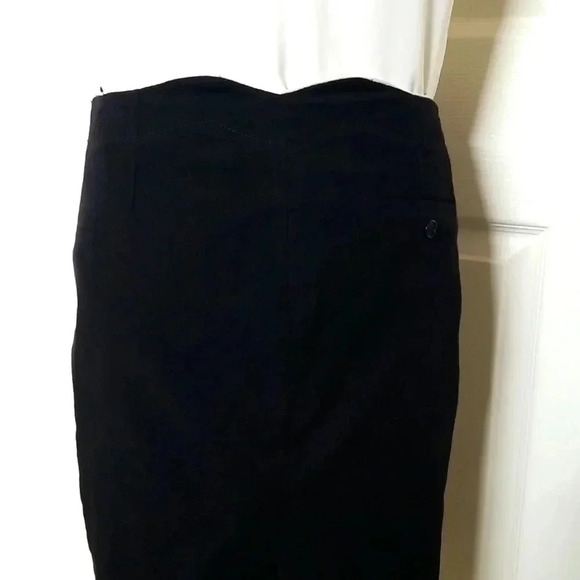 Alexander McQueen Pencil Skirt - Picture 5 of 8